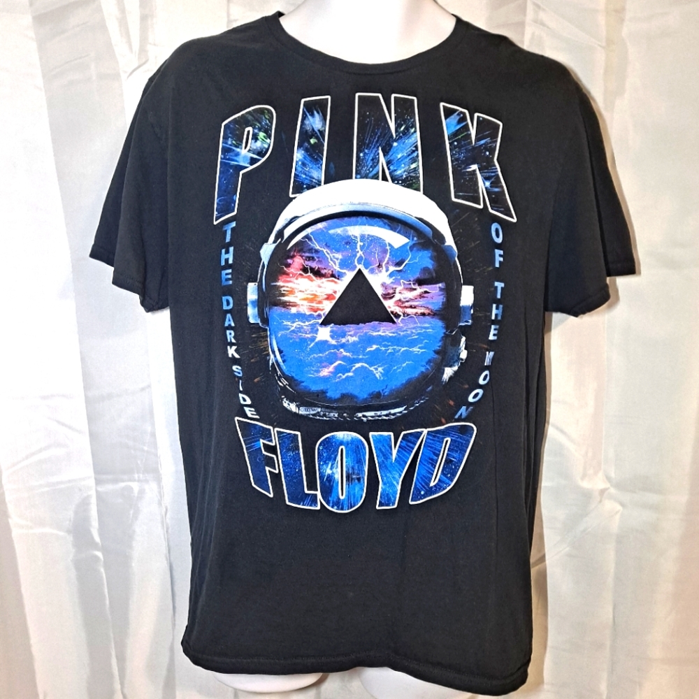Pink Floyd Dark Side of the Moon T-shirt Adult Large Black Slightly Distressed